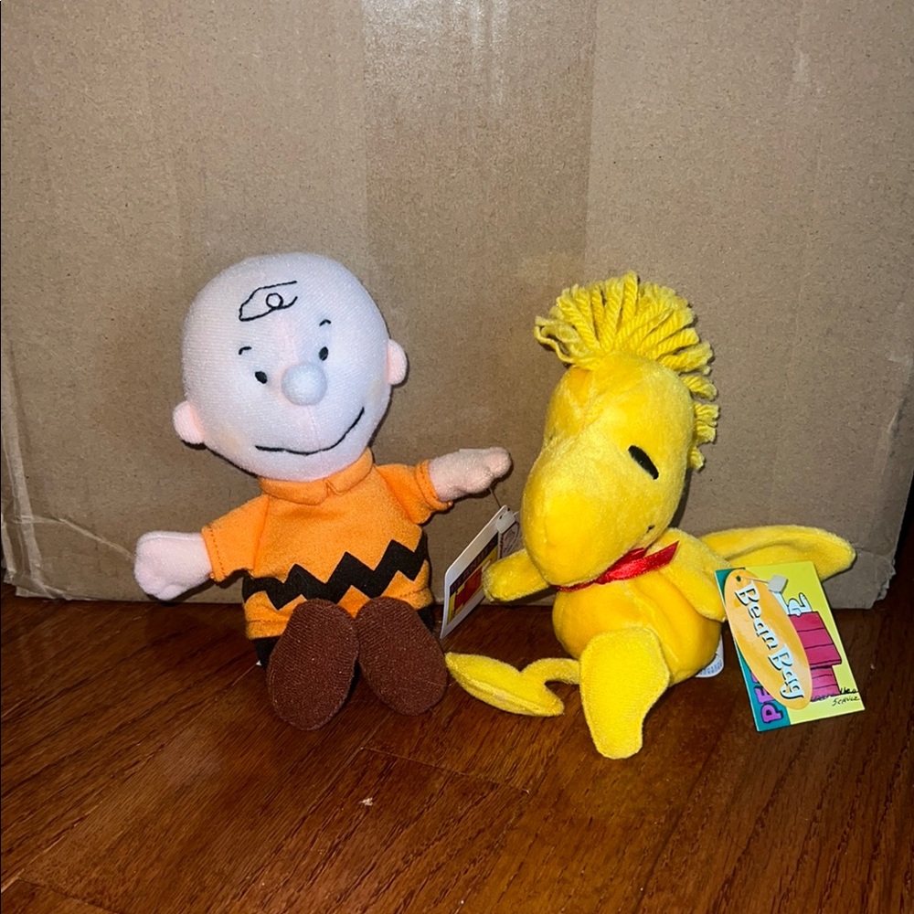 NWT Vintage Peanuts Charlie Brown & Woodstock Stuffed Animal Bean Bags